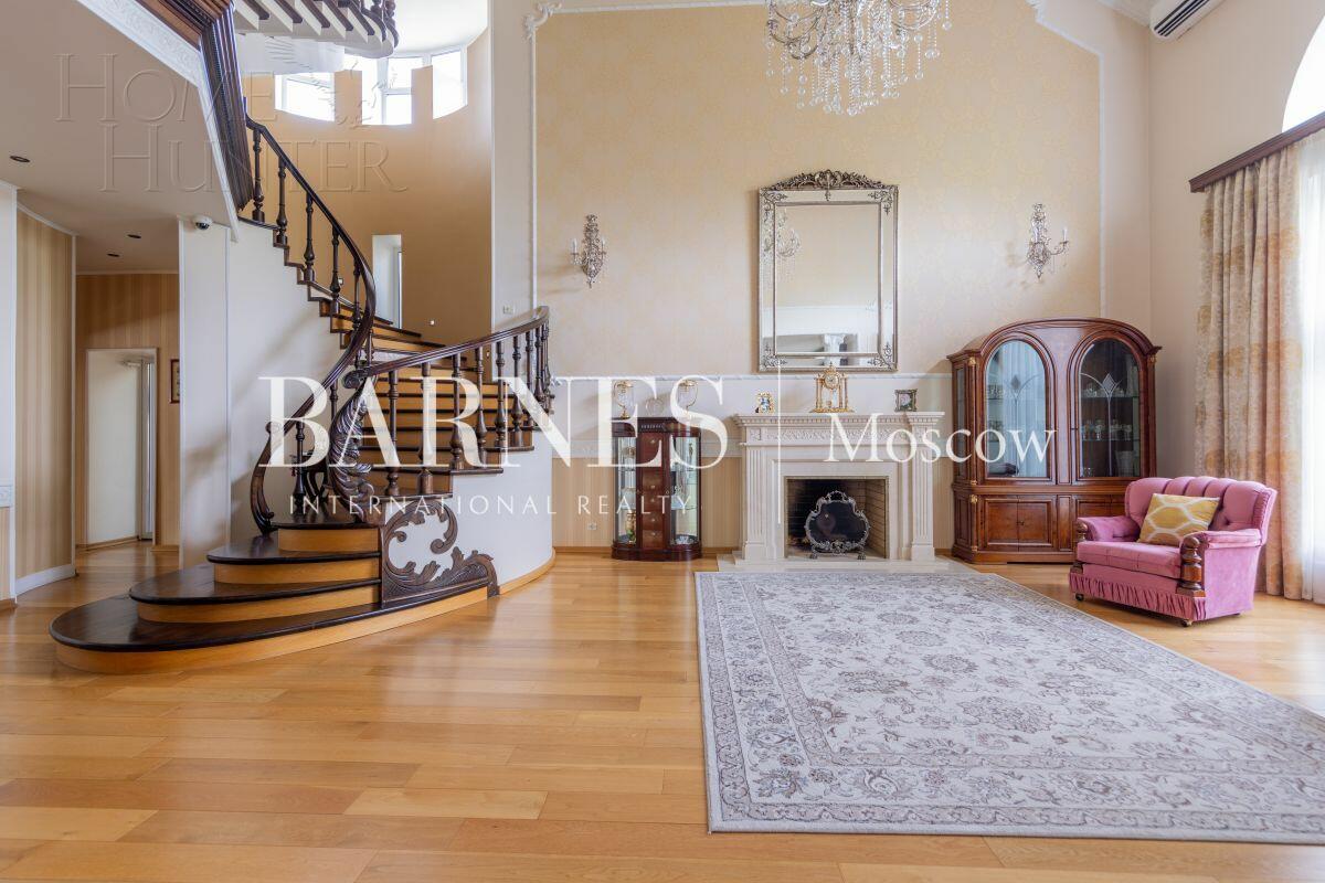 2-этажный коттедж 1 200 м² с отделкой