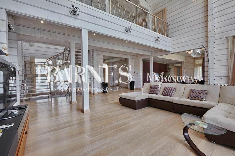 3-этажный коттедж 650 м² с отделкой