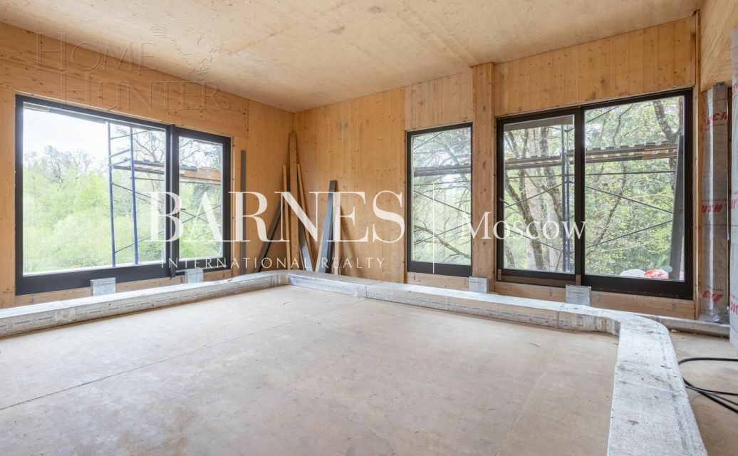 2-этажный коттедж 1 050 м² без отделки