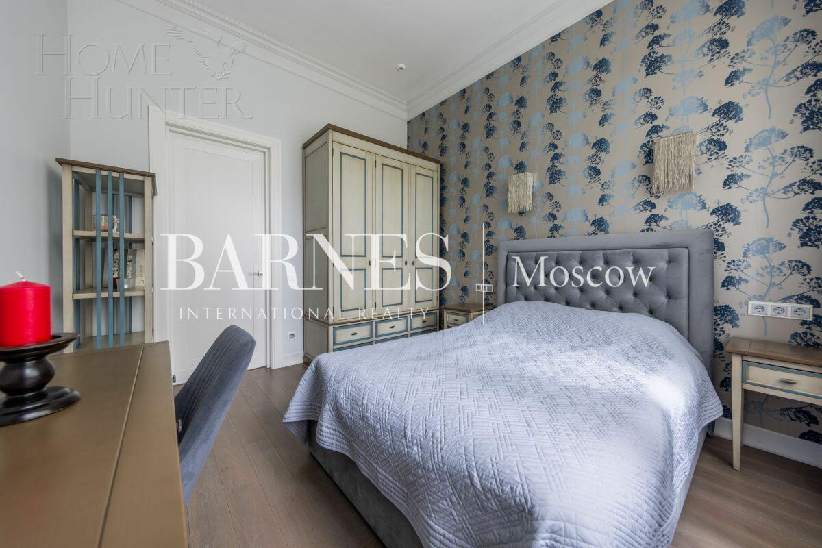 2-этажный коттедж 820 м² с отделкой