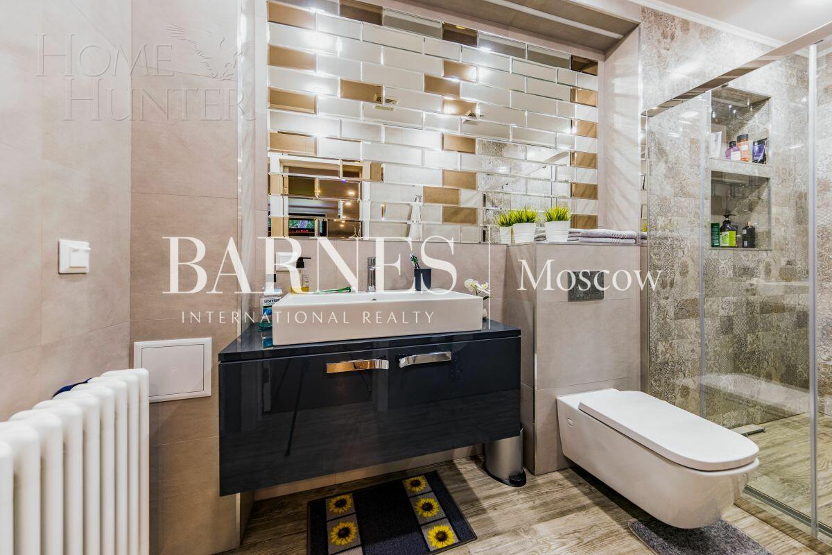 2-этажный коттедж 473.3 м² с отделкой