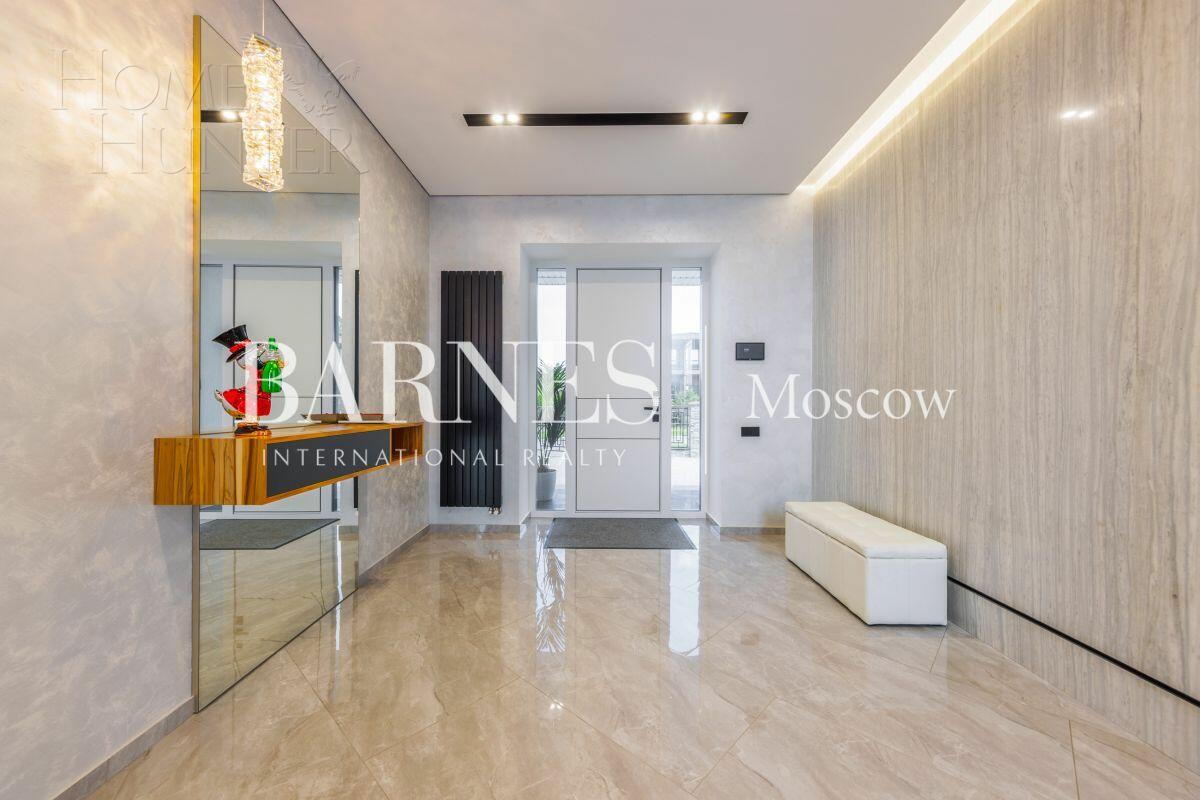 2-этажный коттедж 600 м² с отделкой