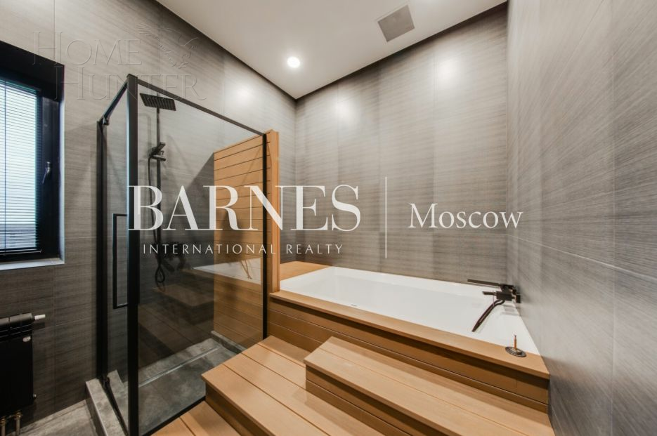 2-этажный коттедж 540 м² с отделкой