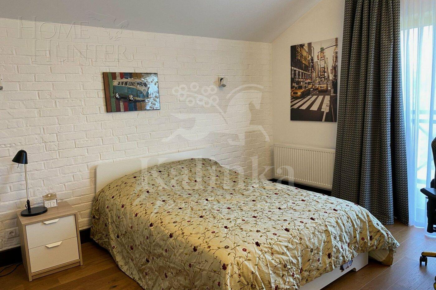 2-этажный коттедж 300 м² с отделкой