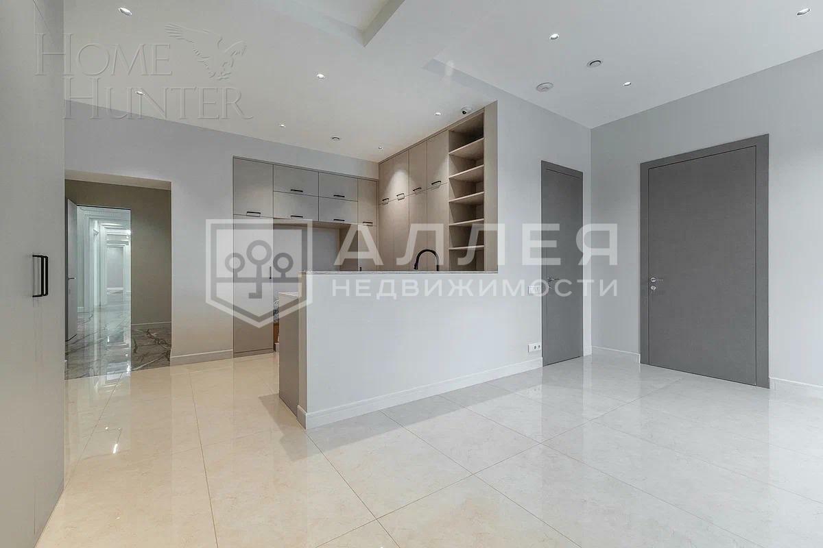 2-этажный коттедж 815 м² с отделкой