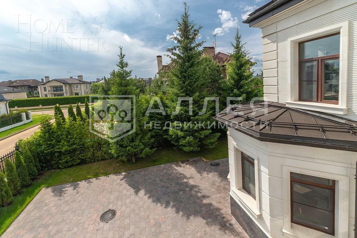 2-этажный коттедж 815 м² с отделкой