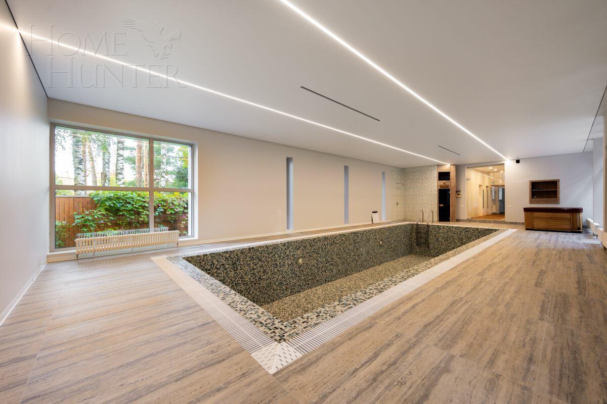 2-этажный коттедж 711 м² с отделкой