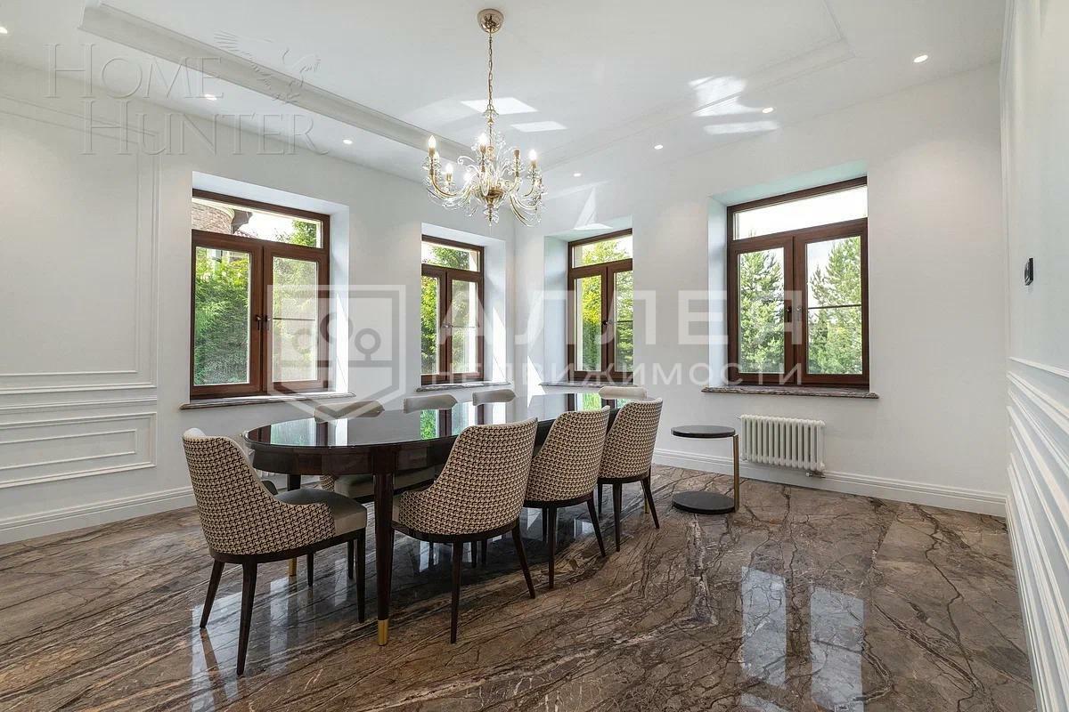 2-этажный коттедж 815 м² с отделкой