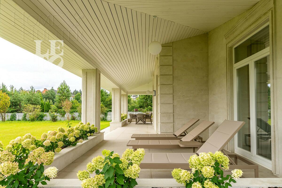 2-этажный коттедж 491 м² с отделкой