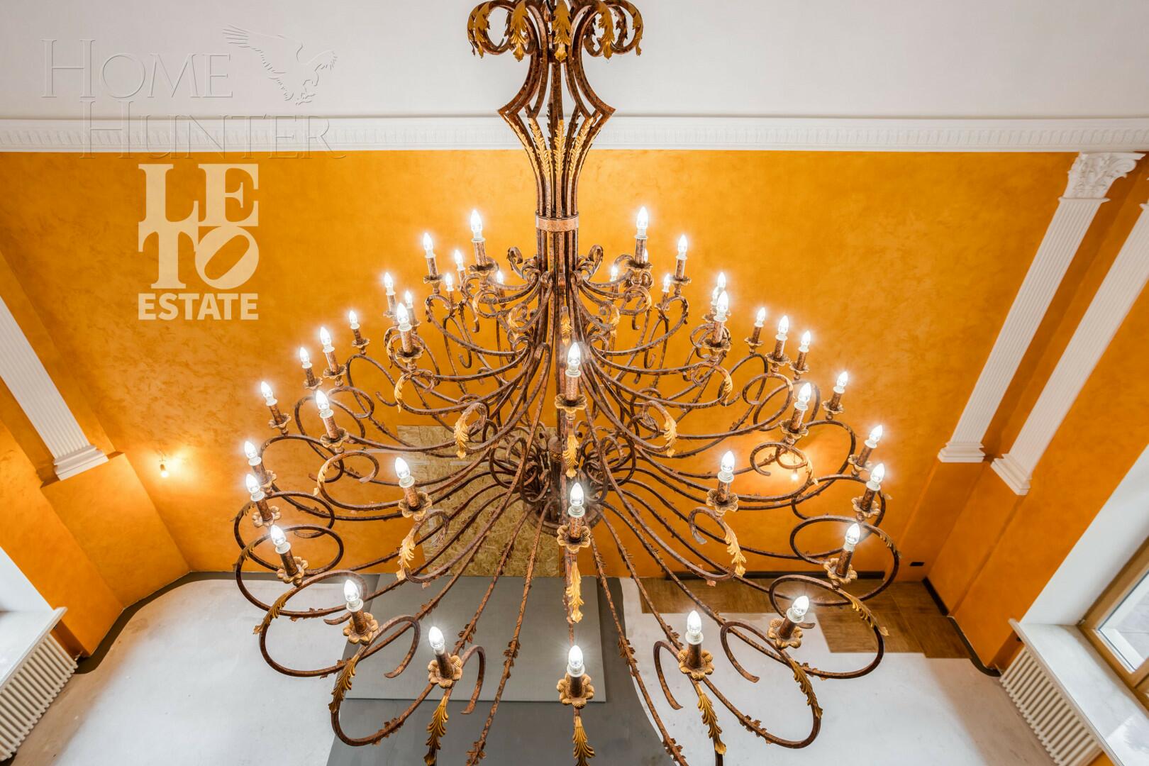 2-этажный коттедж 800 м² с отделкой