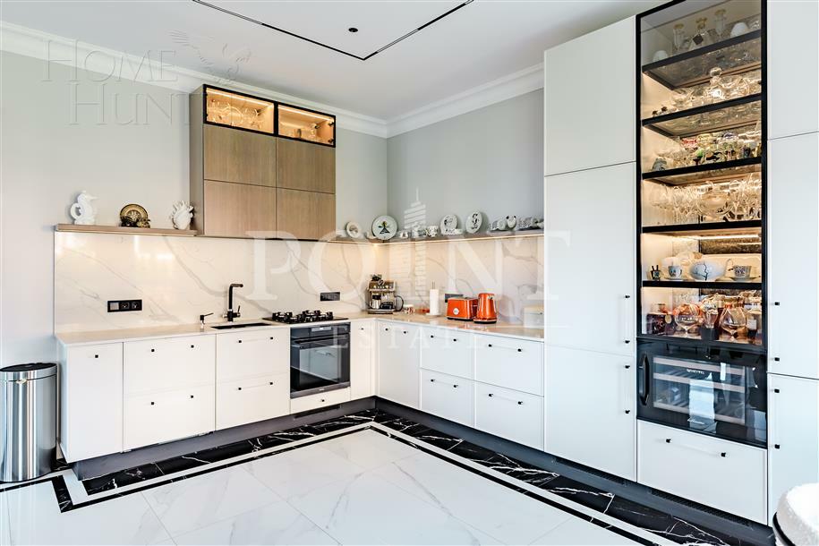 2-этажный коттедж 278 м² с отделкой