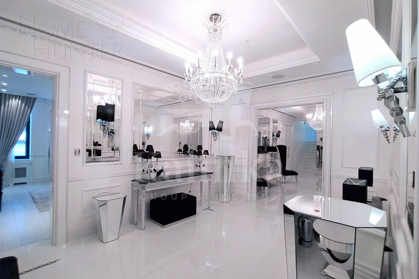 3-этажный коттедж 1 831 м² с отделкой