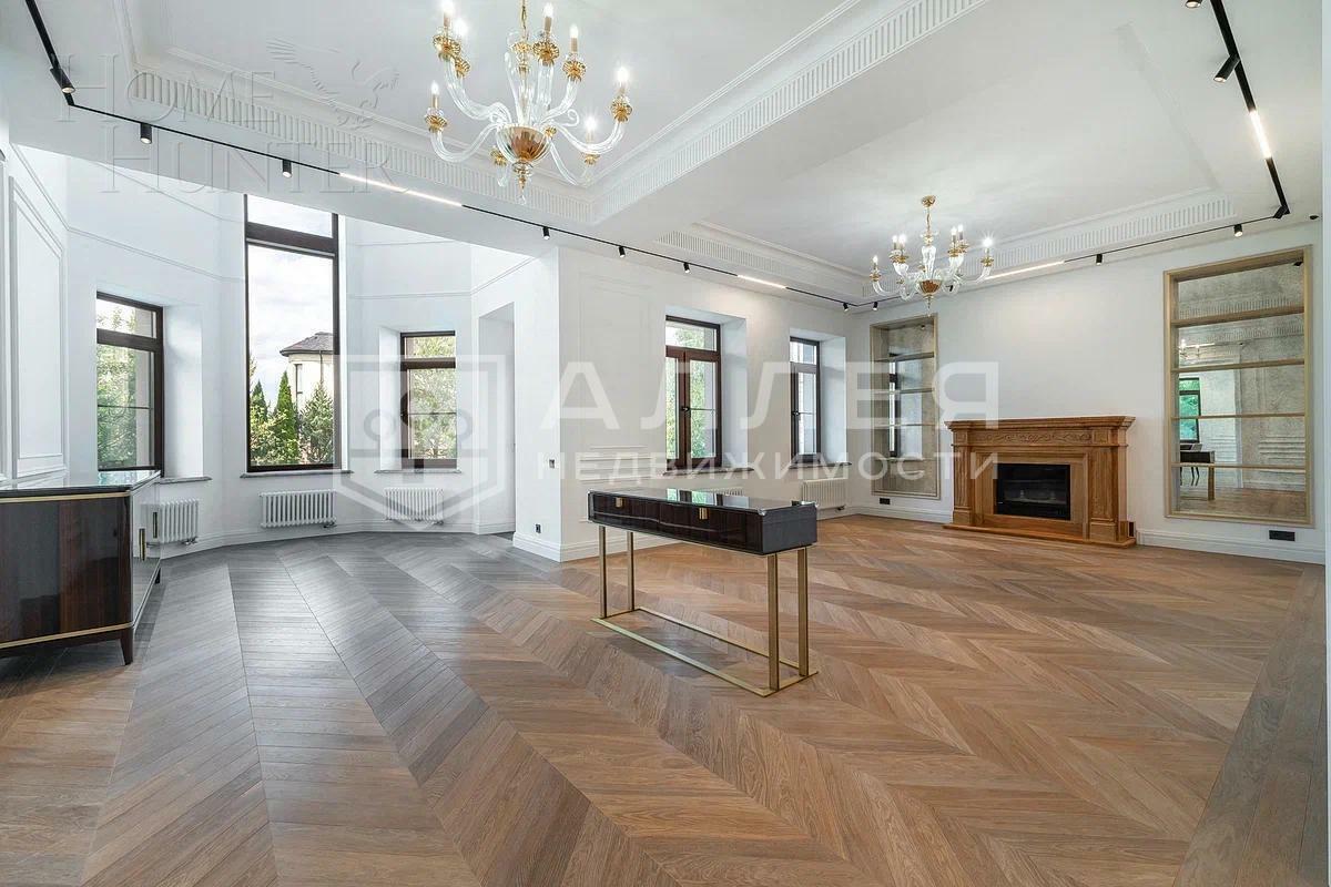 2-этажный коттедж 815 м² с отделкой