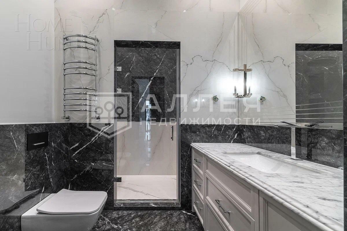 2-этажный коттедж 815 м² с отделкой