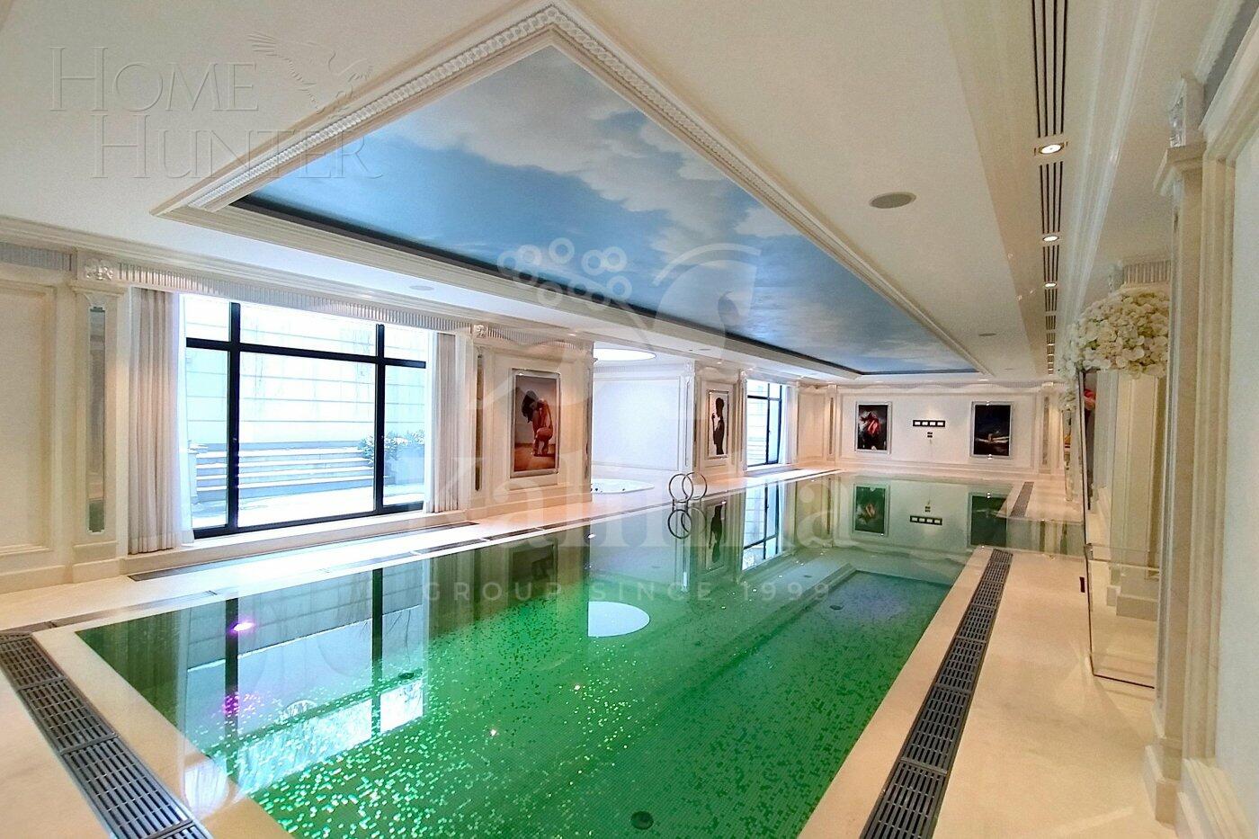 3-этажный коттедж 1 831 м² с отделкой