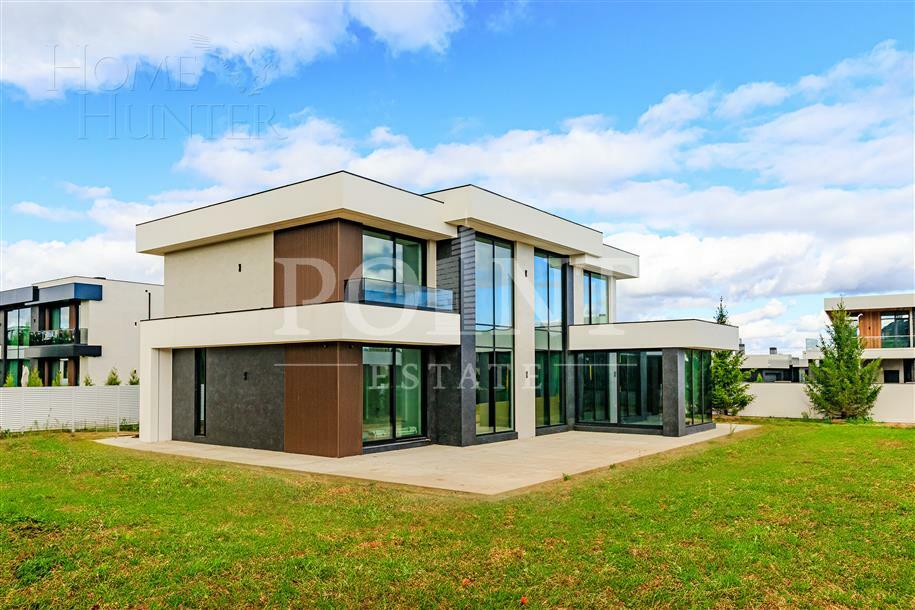 2-этажный коттедж 505 м² с отделкой