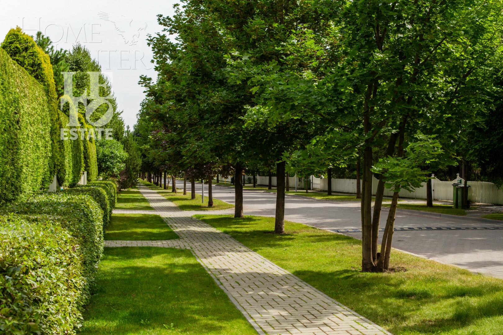 Участок 192.62 сот. в охраняемом поселке