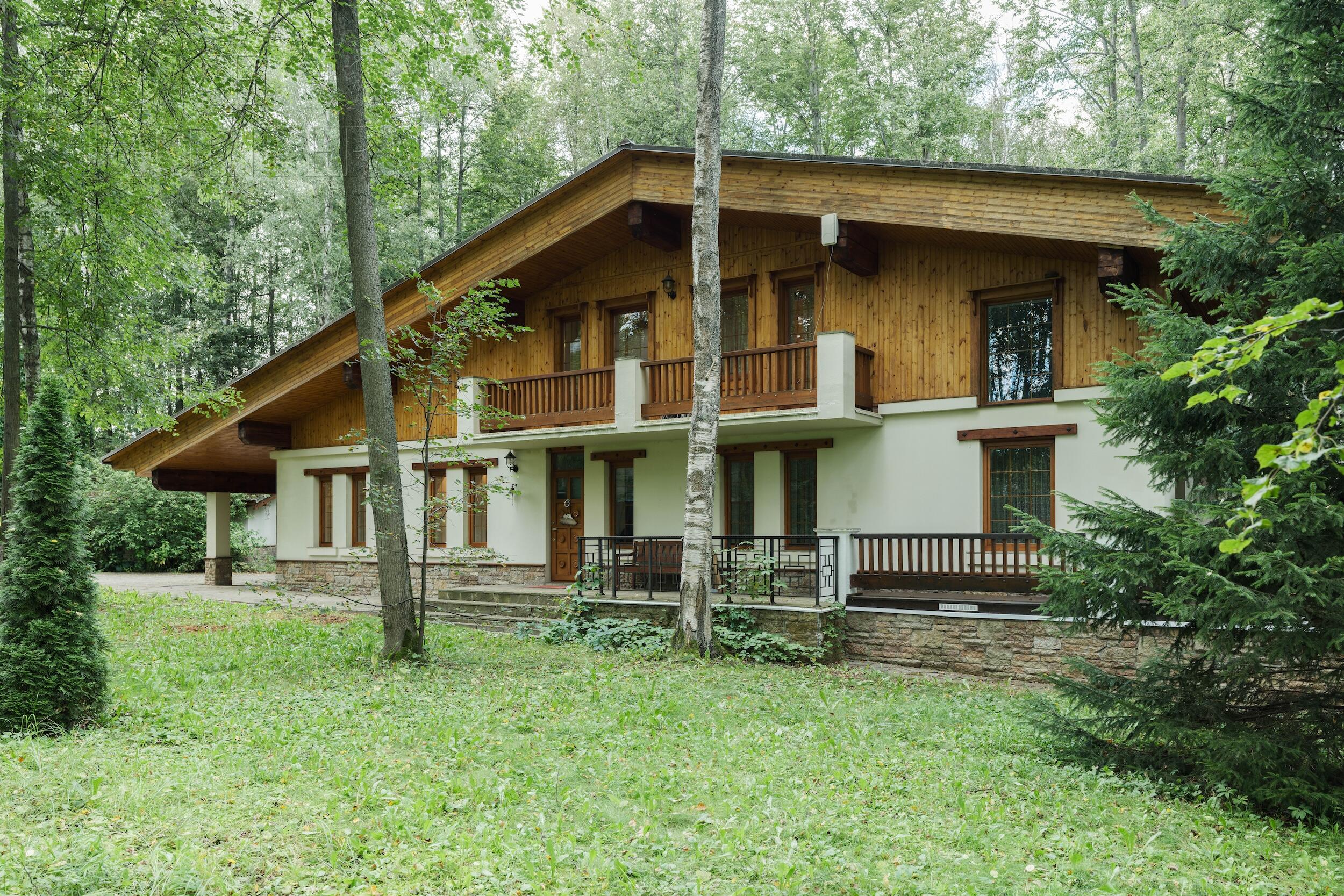 2-этажный коттедж 595 м² с отделкой