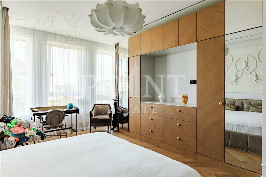 2-этажный коттедж 278 м² с отделкой