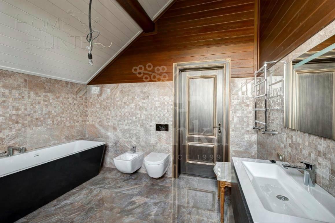 2-этажный коттедж 645 м² с отделкой