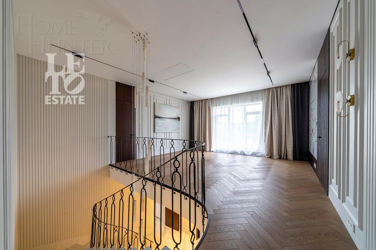 2-этажный коттедж 491 м² с отделкой