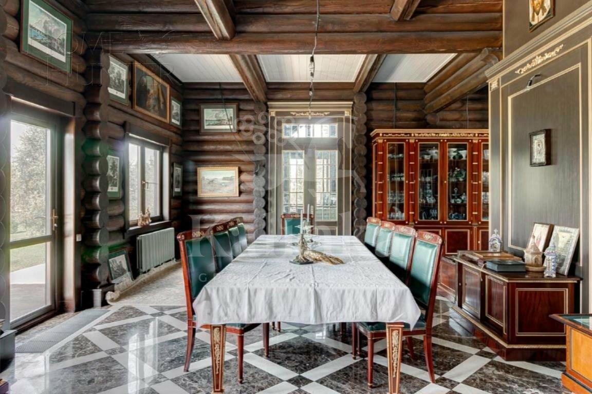 2-этажный коттедж 645 м² с отделкой