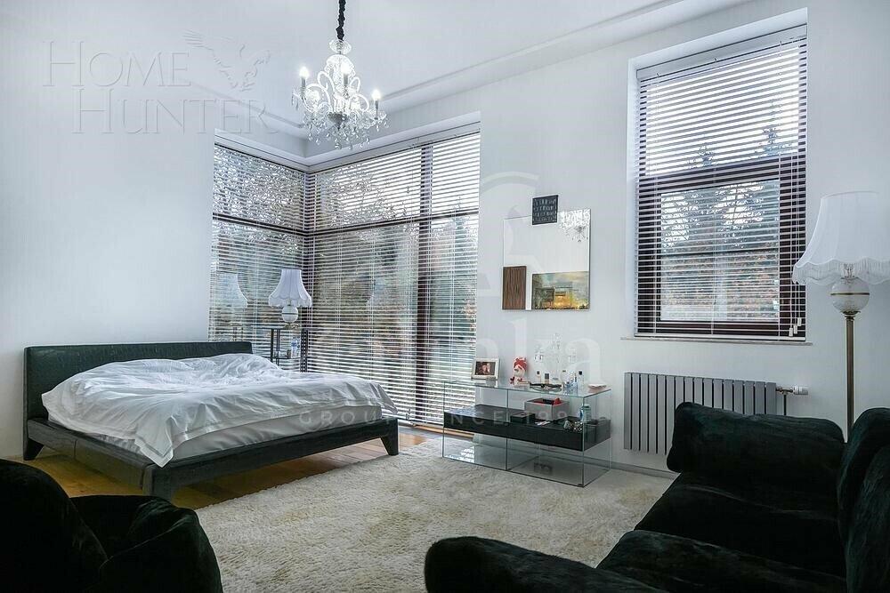 2-этажный коттедж 1 200 м² с отделкой