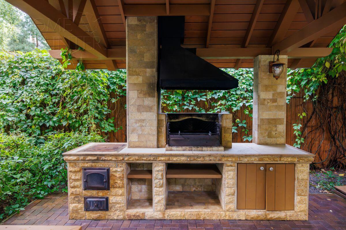 2-этажный коттедж 711 м² с отделкой