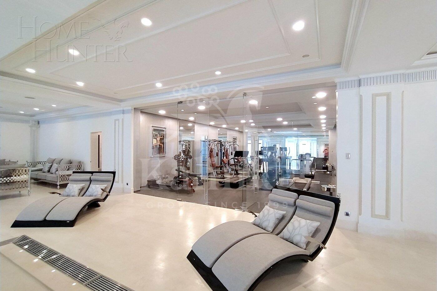 3-этажный коттедж 1 831 м² с отделкой