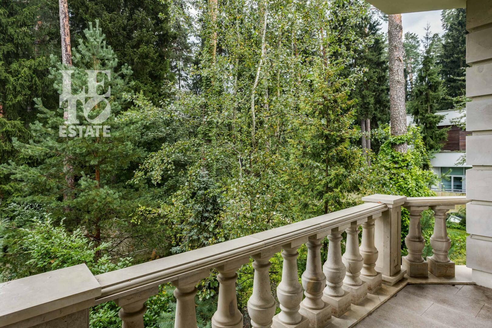 2-этажный коттедж 800 м² с отделкой