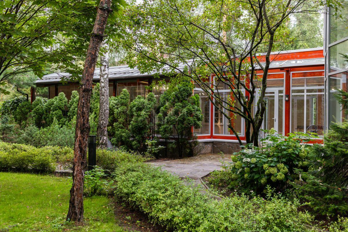 2-этажный коттедж 711 м² с отделкой