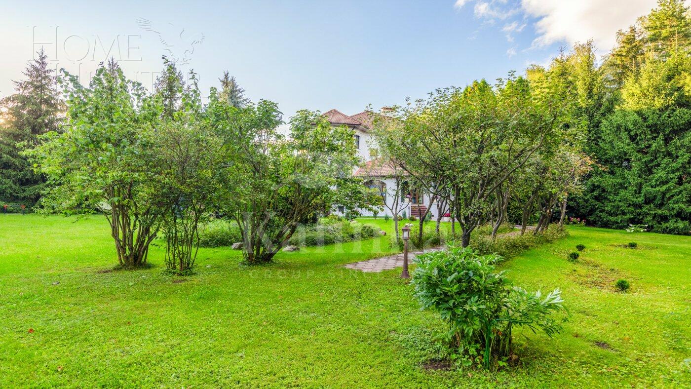 3-этажный коттедж 500 м² с отделкой