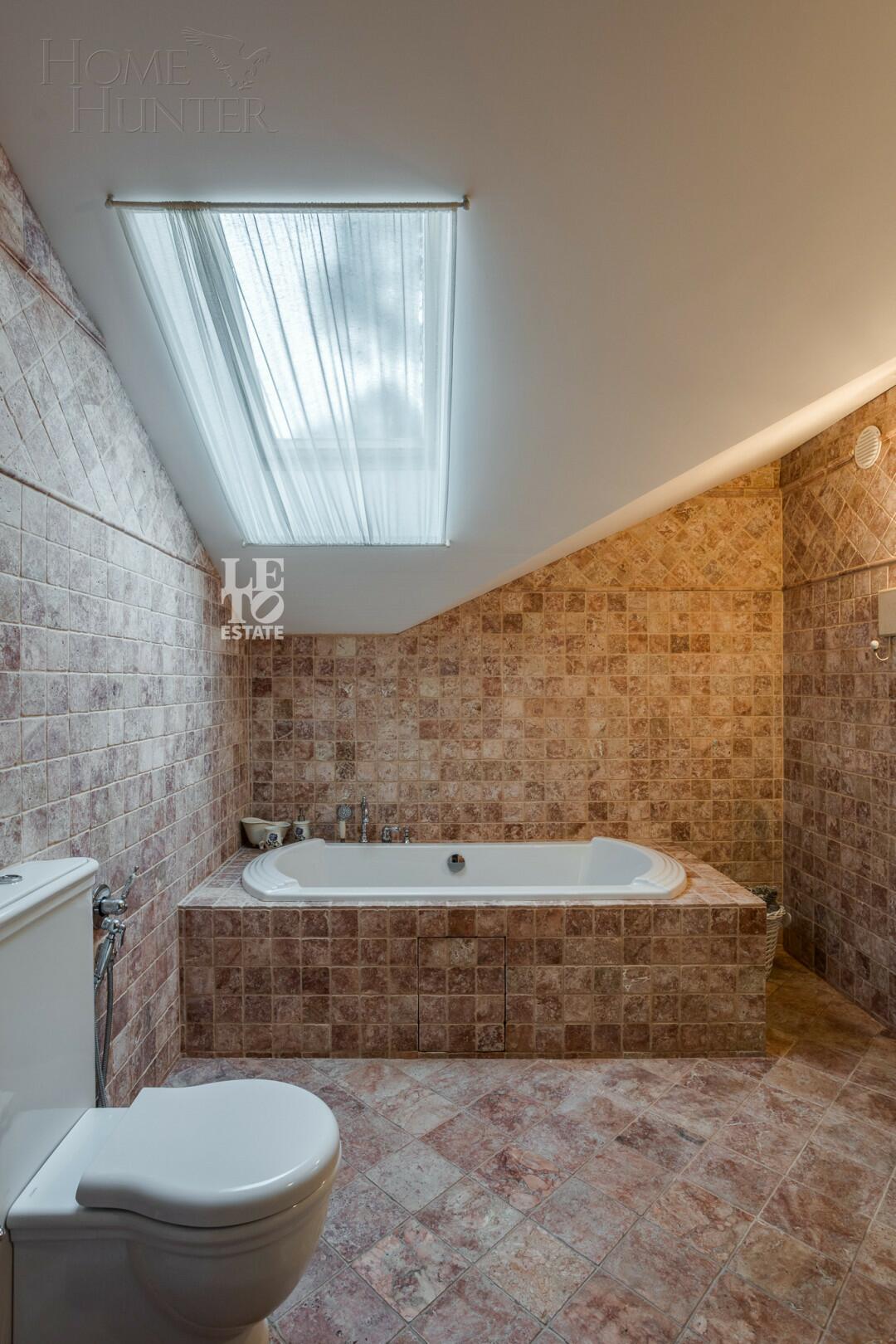 2-этажный коттедж 800 м² с отделкой