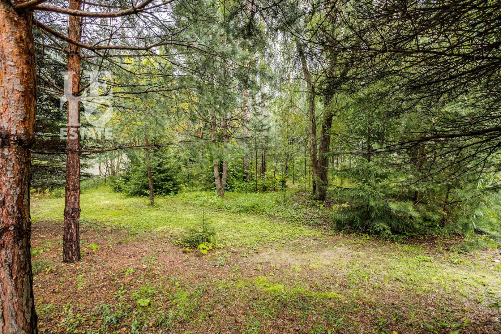 2-этажный коттедж 800 м² с отделкой