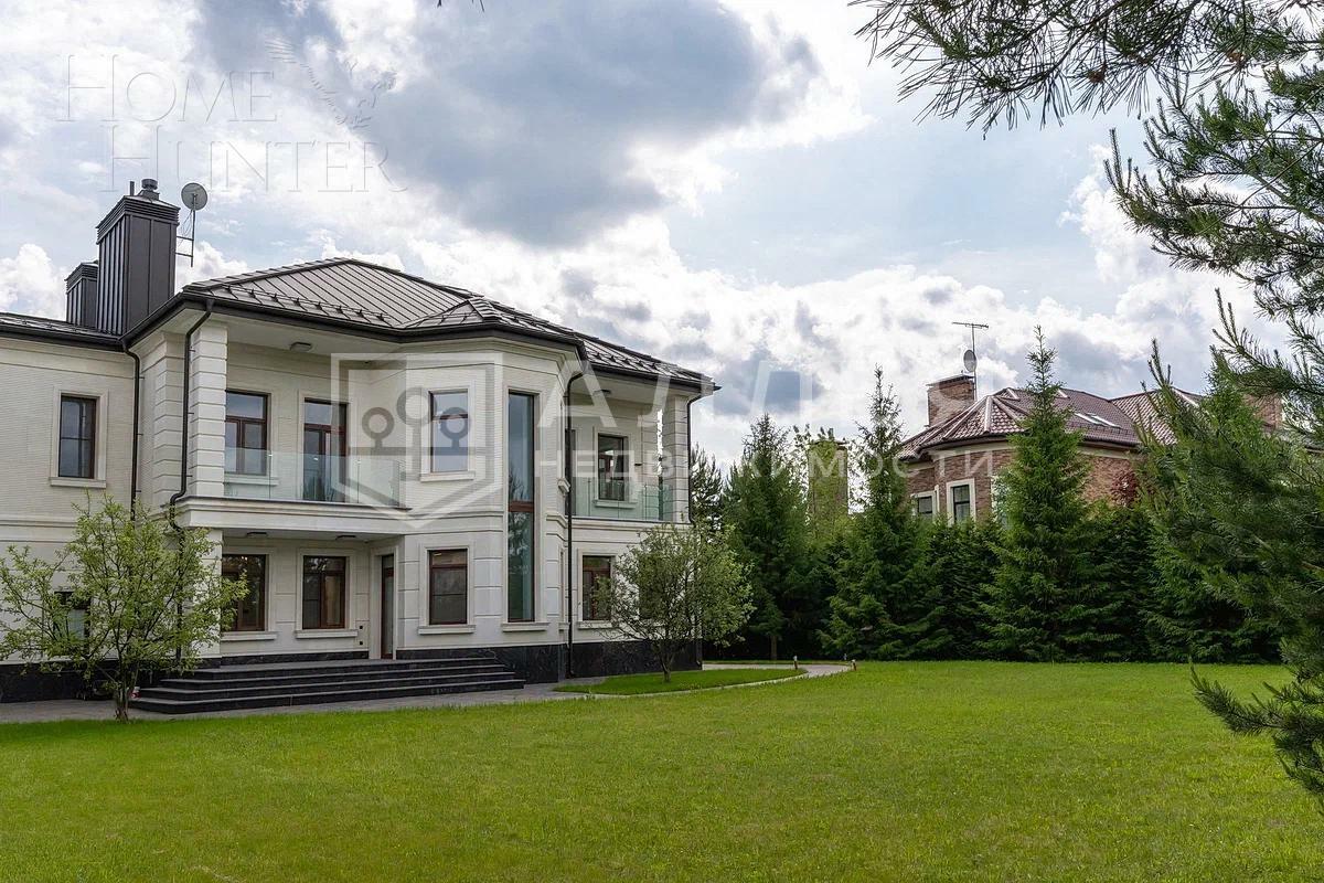 2-этажный коттедж 815 м² с отделкой