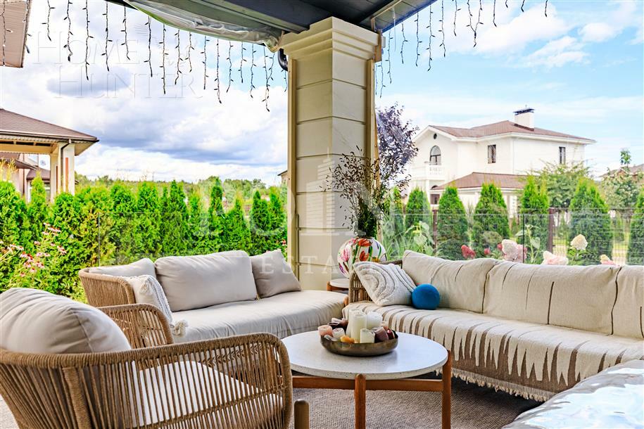 2-этажный коттедж 278 м² с отделкой