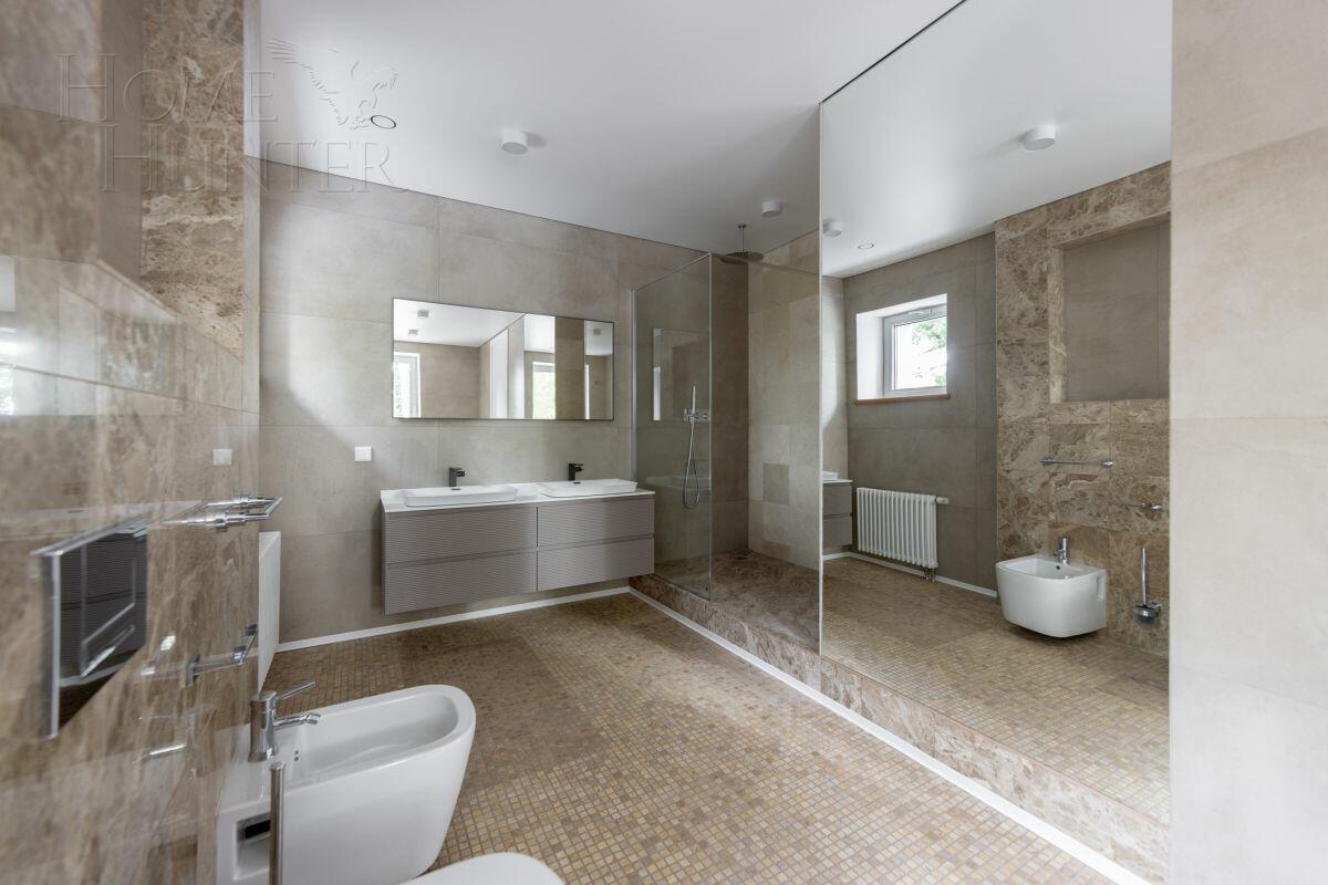 2-этажный коттедж 711 м² с отделкой