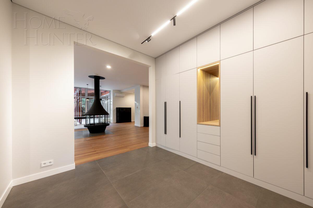 2-этажный коттедж 711 м² с отделкой