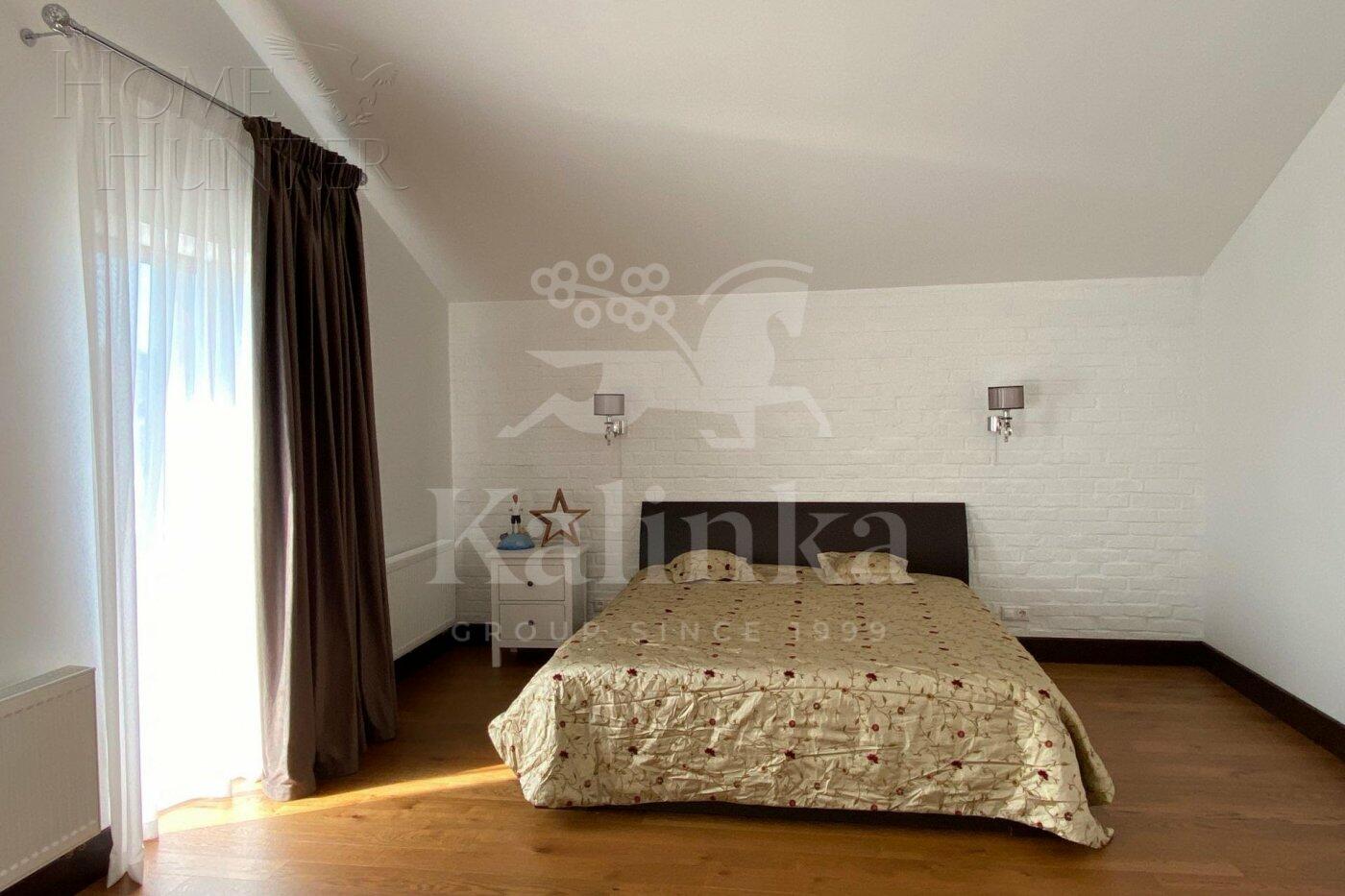 2-этажный коттедж 300 м² с отделкой