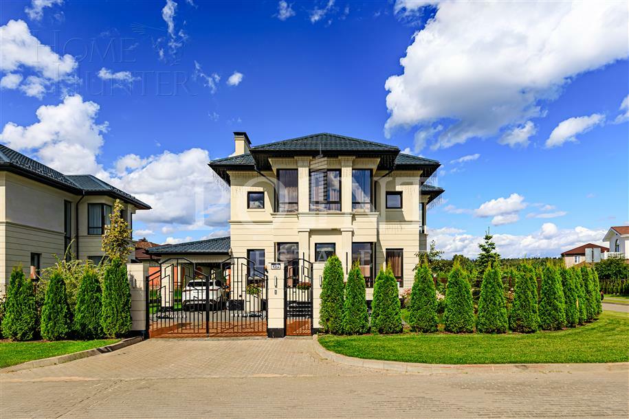 2-этажный коттедж 278 м² с отделкой