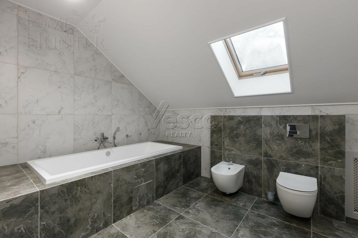 2-этажный коттедж 738 м² с отделкой