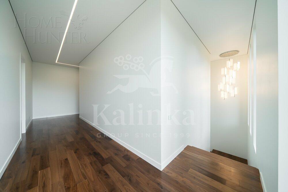 2-этажный коттедж 500 м² с отделкой