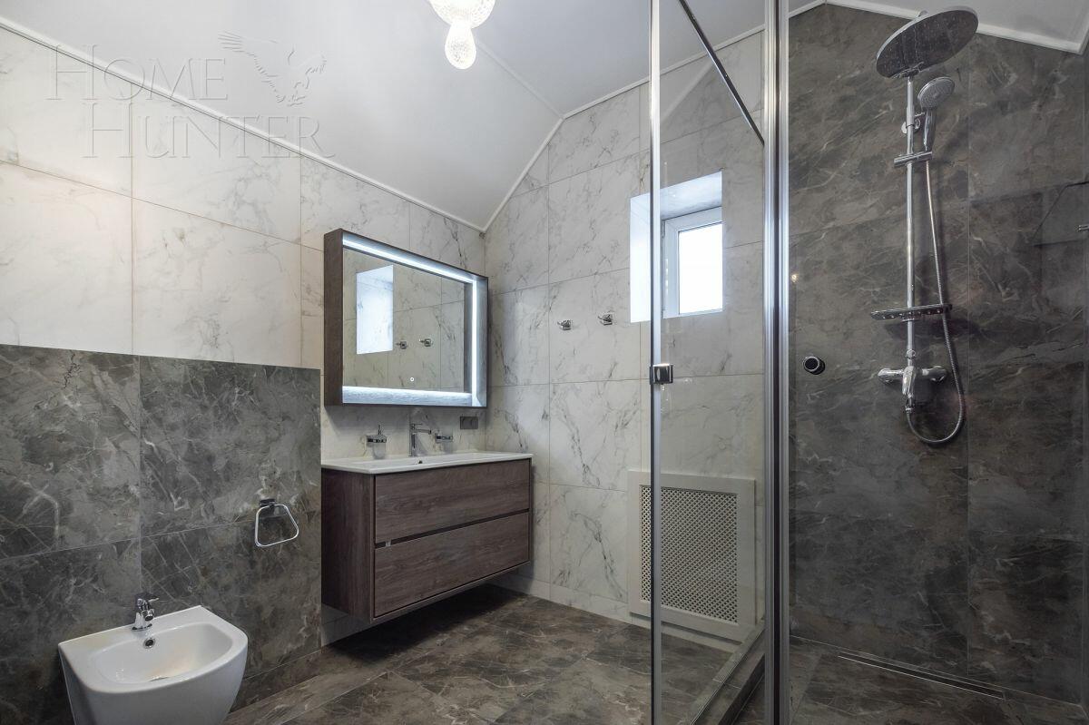 2-этажный коттедж 738 м² с отделкой