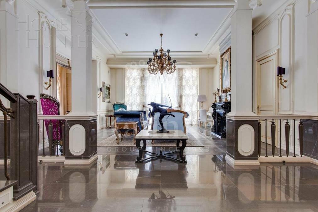 2-этажный коттедж 980 м² с отделкой