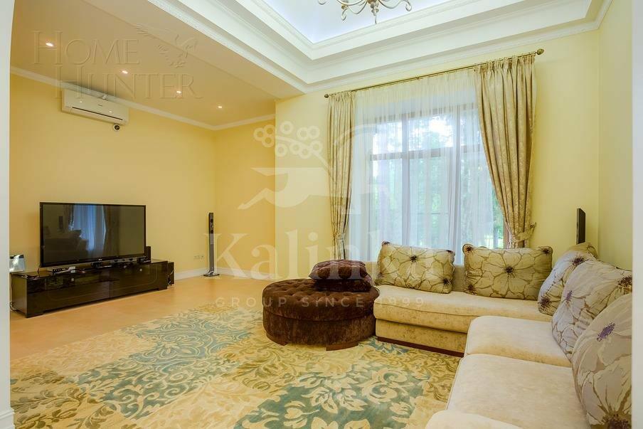 3-этажный коттедж 500 м² с отделкой