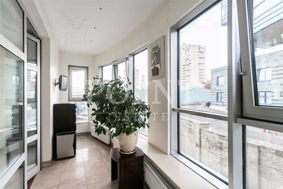 5-КОМН. КВАРТИРА С ОТДЕЛКОЙ 290 М² НА 2 ЭТАЖЕ