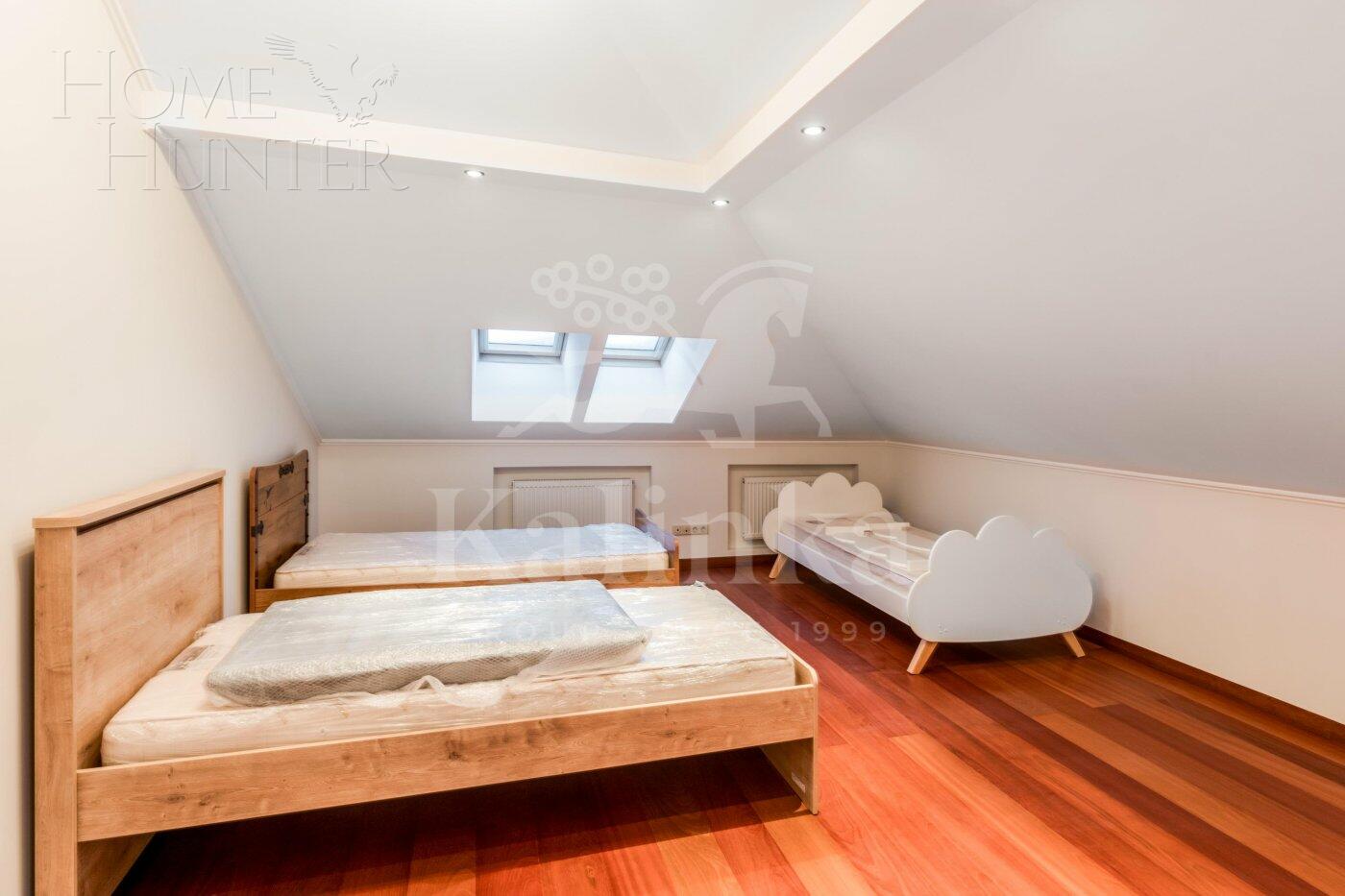 2-этажный коттедж 1 378 м² с отделкой