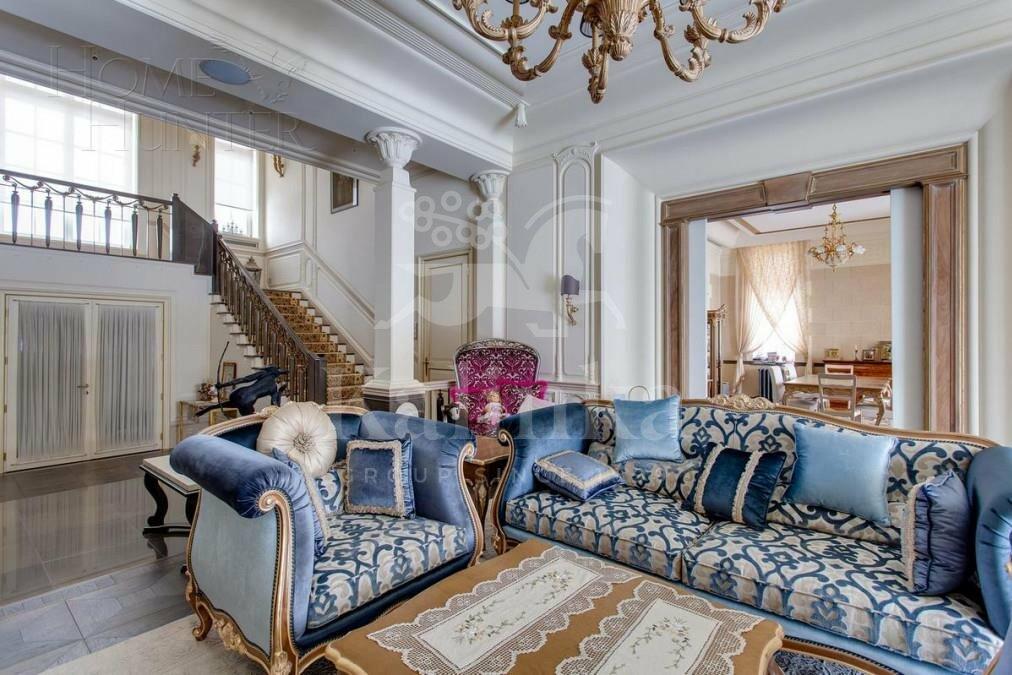 2-этажный коттедж 980 м² с отделкой