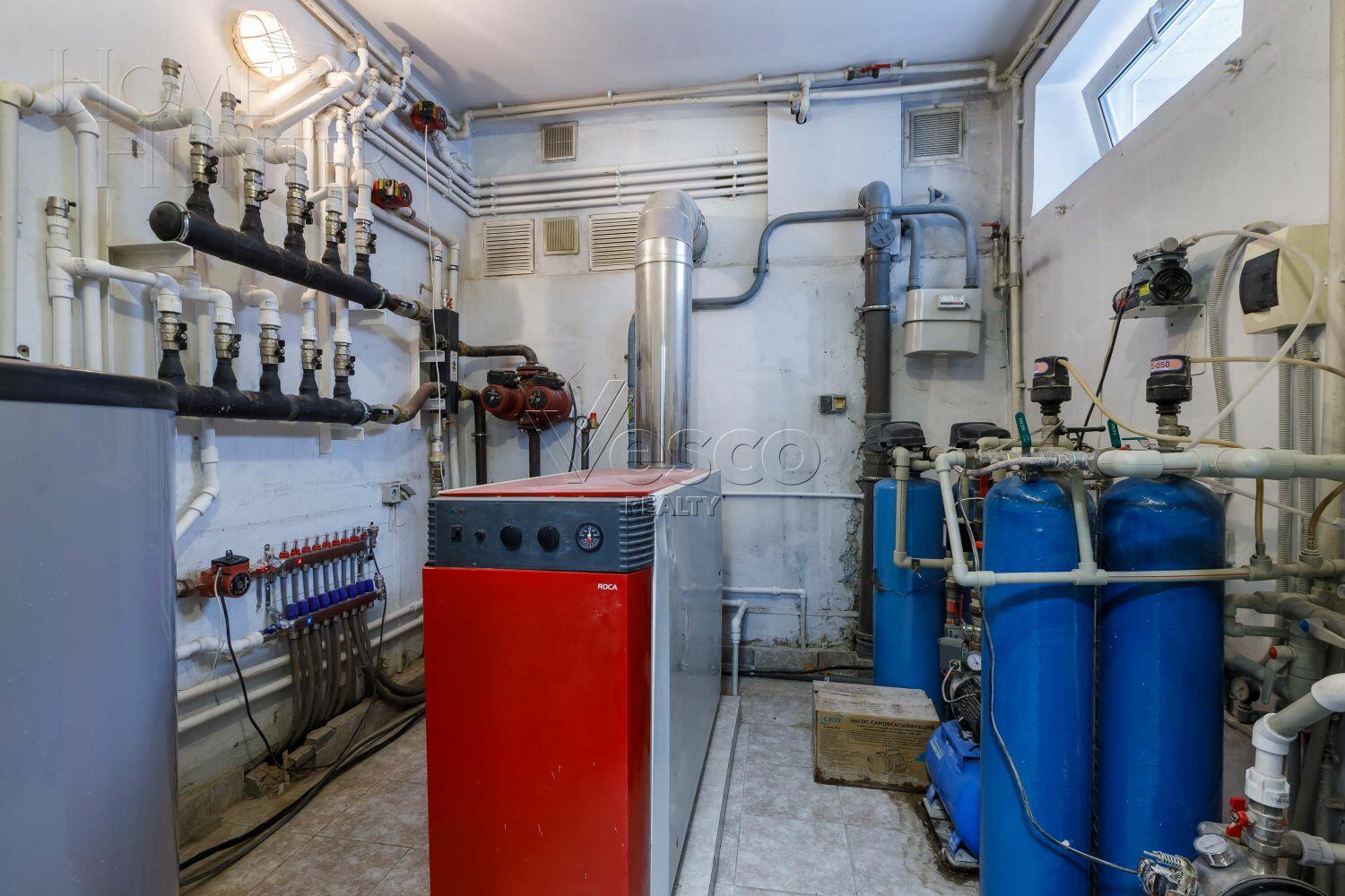 2-этажный коттедж 738 м² с отделкой