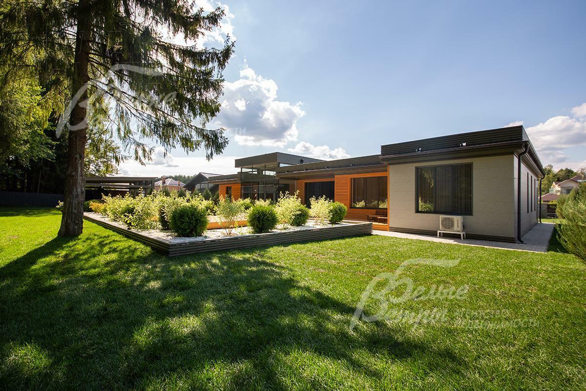 1-этажный коттедж 422 м² с отделкой